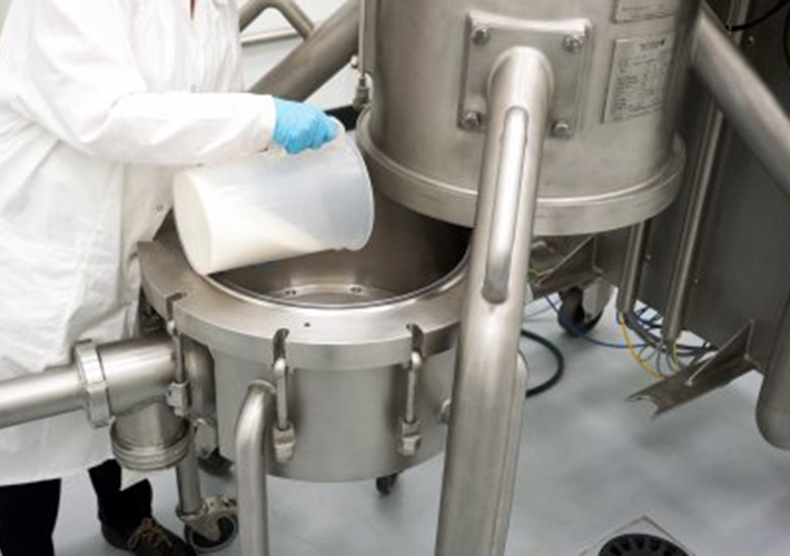 Foto Fácil escalada de nuevos procesos de secado de polvo con RoLab de De Dietrich Process Systems.